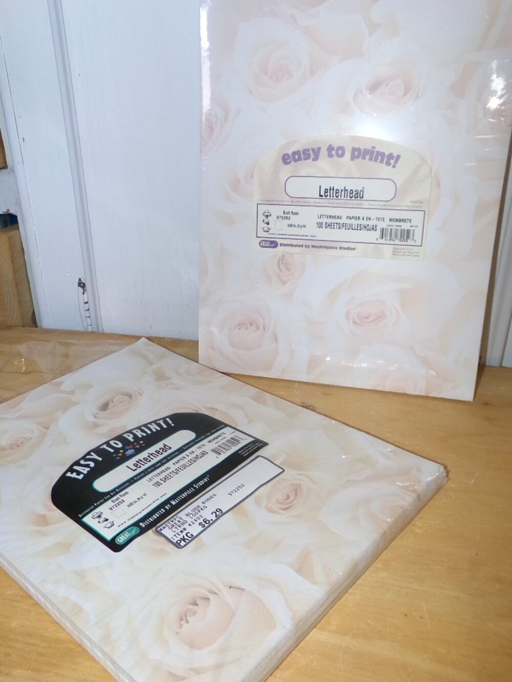 **Moving Sale** Masterpiece Studios Set of 2 NWT Roses Letterhead